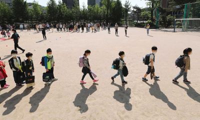 Hàn Quốc: Phụ huynh, giáo viên phản đối kế hoạch cho trẻ đi học sớm hơn