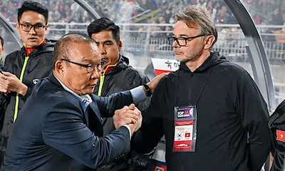 HLV Park Hang-seo nhận xét về HLV Troussier sau trận thua của ĐT Việt Nam